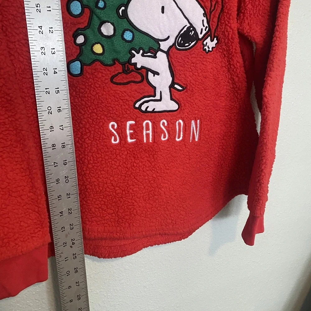 Peanuts the season Sherpa pull‎ over sweater youth extra large Christmas